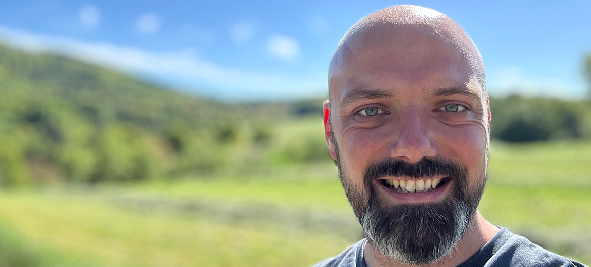 Michael Anthofer im persönlichen Gespräch auf der Straße